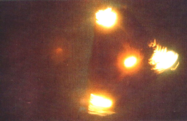 トライアングル型UFOの画像