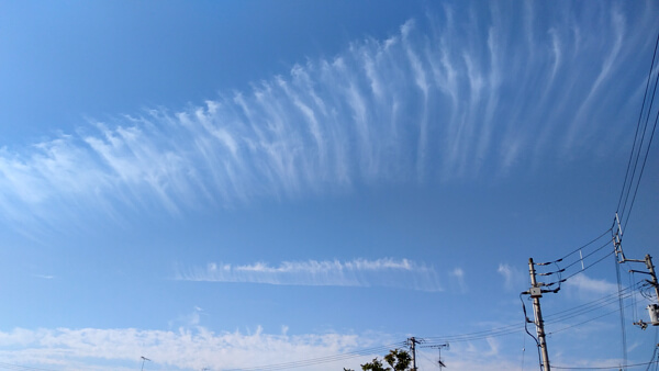 地震雲の投稿画像