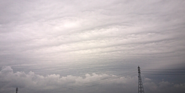 地震雲の投稿写真