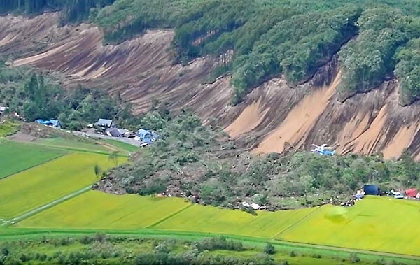 北海道胆振東部地震の写真