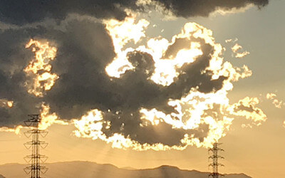 火の鳥のような雲の写真