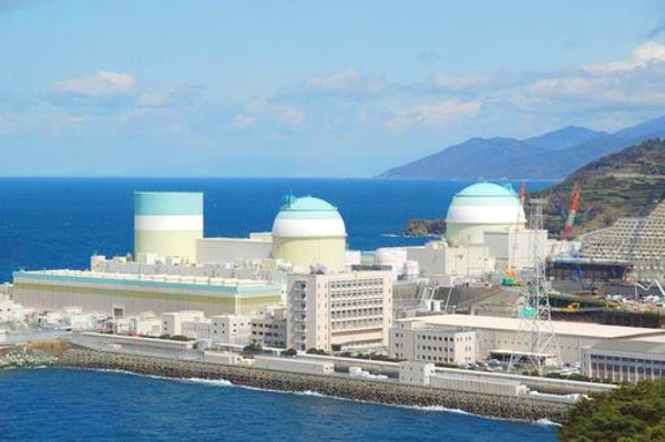 原子力発電所の写真