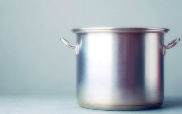 ステンレス鍋のイメージ写真